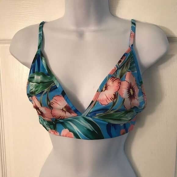 NWOT Size 8 Pretty Little Things Swim Top! - Picture 1 of 7